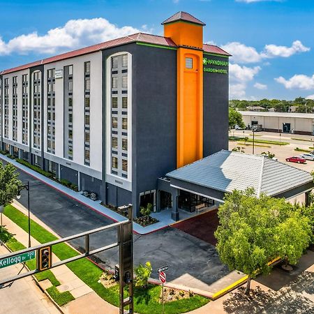 Wyndham Garden Wichita Downtown Otel Dış mekan fotoğraf