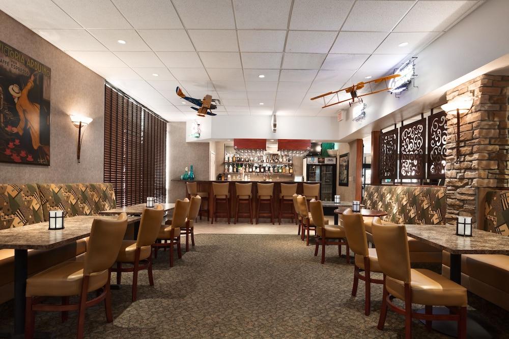 Wyndham Garden Wichita Downtown Otel Dış mekan fotoğraf