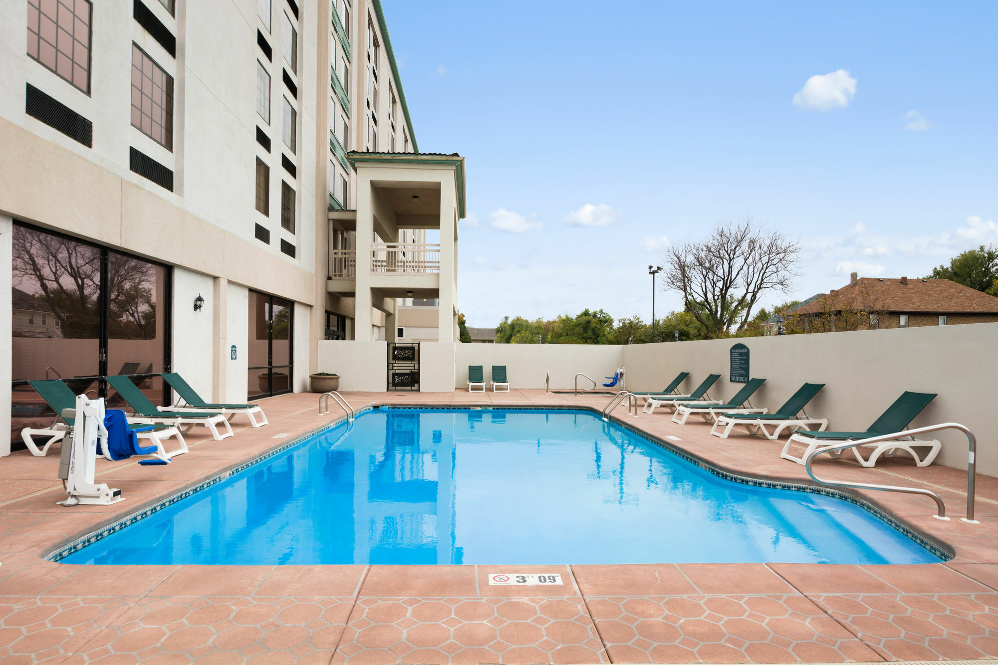 Wyndham Garden Wichita Downtown Otel Dış mekan fotoğraf